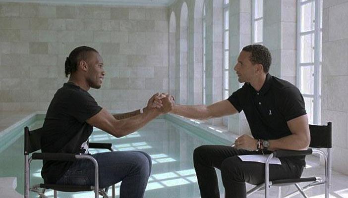 بالفيديو.. نجوم الساحرة المستديرة يشاركون في تحدي “دلو القمامة”