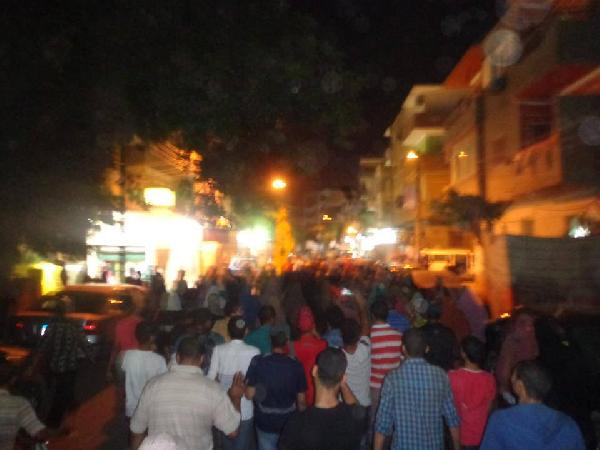 مسيرة ليلية تجوب شوارع “بني سويف” تنديدًا بمجازر العسكر