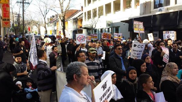 تظاهر المئات بسيدني ضد الانقلاب العسكري