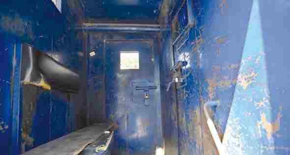 “الجارديان” تروي تفاصيل يوم مجزرة ترحيلات “أبو زعبل” ج3