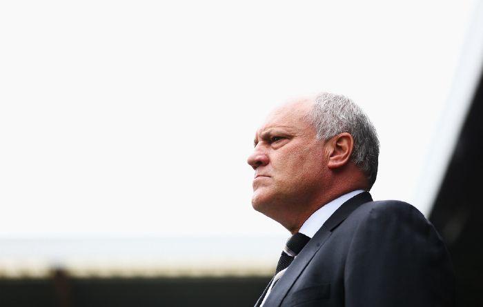 الأهلي يستقر على خليفة مارتن يول