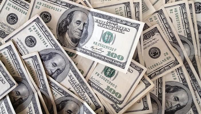 استقرار الدولار عند 783 قرشًا للبيع.. ارتفاع الذهب.. ثبات مواد البناء