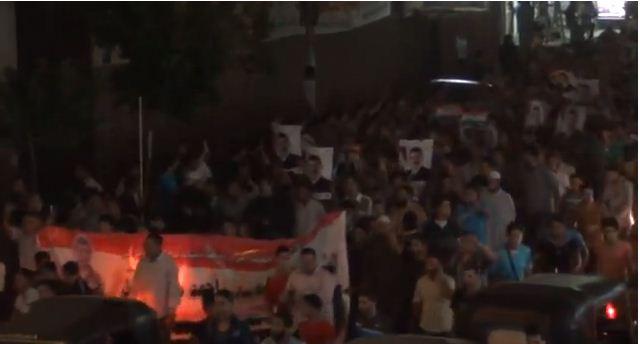 مسيرة ليلية بشبرا الخيمة رفضاً للانقلاب تتحدى حظر التجوال