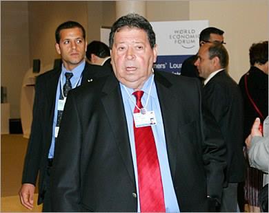 بن إليعازر: مبارك رجل وطني.. والسيسي أنقذ مصر من الإخوان