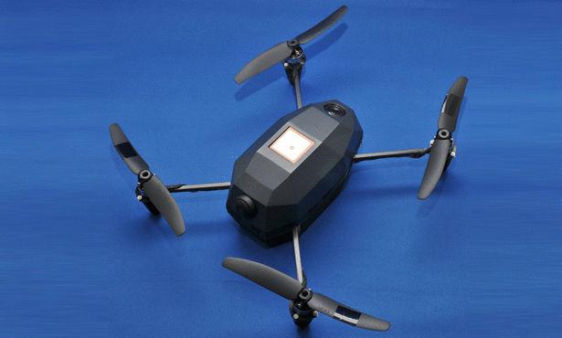 “مصري” يتسبب في القبض على طائرة تجسس تحوم في محيط  قصر أميري بالكويت