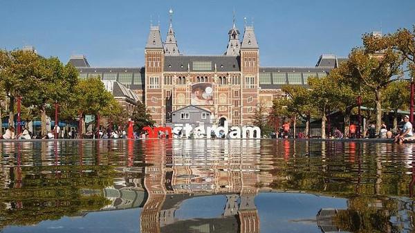 متحف ريكز الهولندي يعيد لوحتين لرامبرانت إلى موطنهما بـ160 مليون يورو