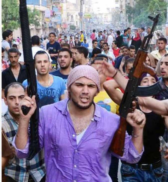 مصدر أمني : اسقاط احكام تصل للاعدام عن 5000 بلطجي