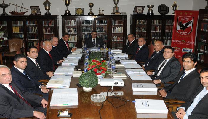 مصدر لـ”رصد”: السوبر لن يقام في دبي بدون الأهلي والزمالك