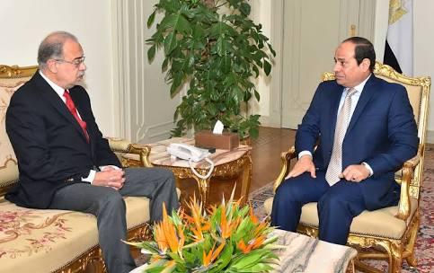 السيسي يصر على بقاء حكومة شريف إسماعيل.. وخبراء لـ”رصد”: تنفذ سياساته