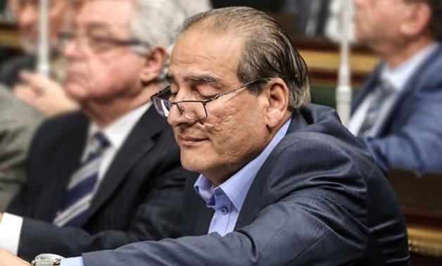 نائب يقترح إلغاء وزارة التموين وتوزيع الدعم نقدا على مستحقيه