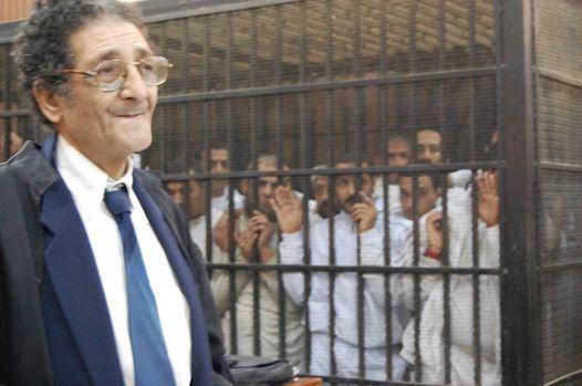 “البلتاجي” وأٍسرته ينعون الحقوقي “سيف الإسلام حمد”