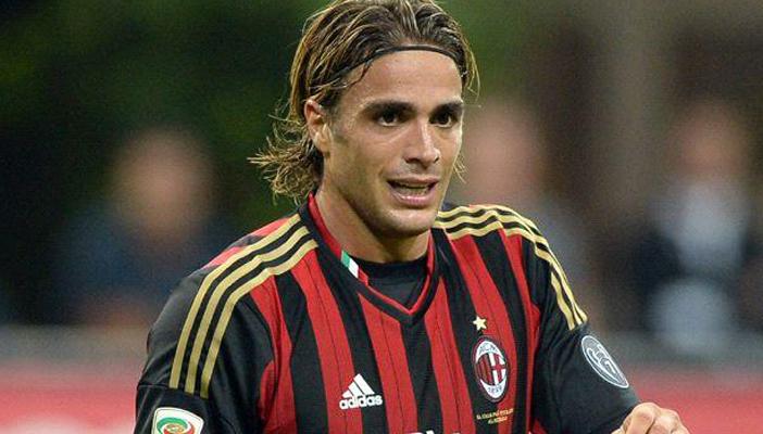 ويست هام يتعاقد مع لاعب ميلان