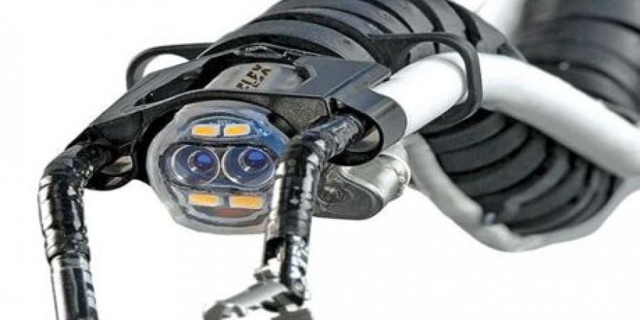 بالفيديو.. ابتكار “روبوت” يدخل عبر الفم لمساعدة الأطباء في العمليات