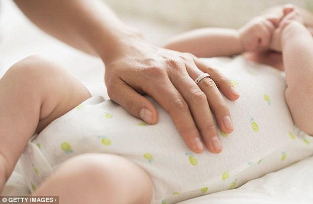 ديلي ميل: الرضاعة الطبيعية تحمي حديثي الولادة من السبب الأول لوفاتهم