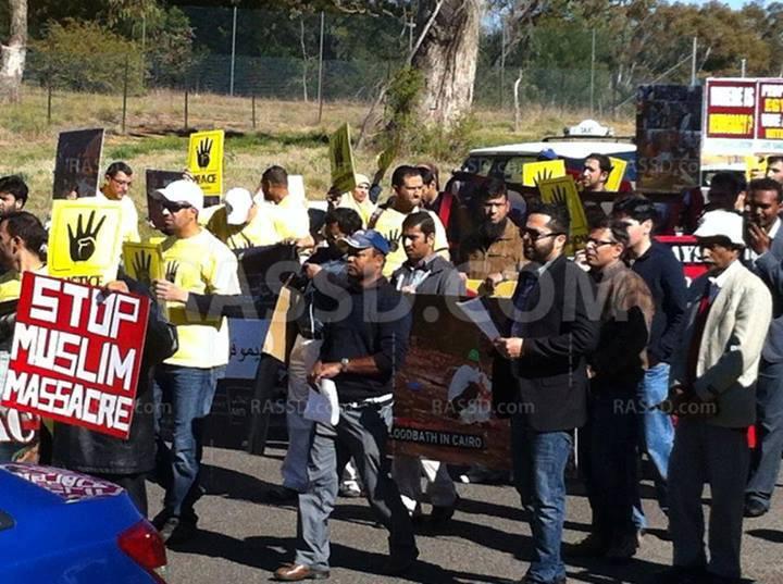 وقفة أمام السفارة المصرية باستراليا ضد الانقلاب