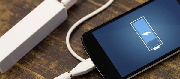 5  أسباب لانتفاخ بطارية هاتفك.. وكيف تتجنبها