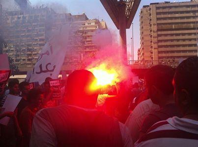 ميدان سفنكس يشتعل بهتافات «أحرار»: الشعب يريد إسقاط النظام