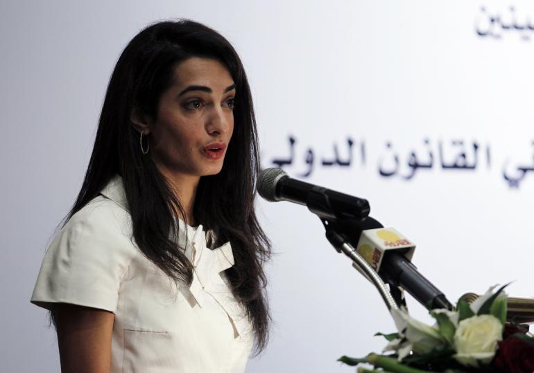 “كلوني” تلتقي محلب لمناقشة العفو عن صحفيي “الجزيرة”