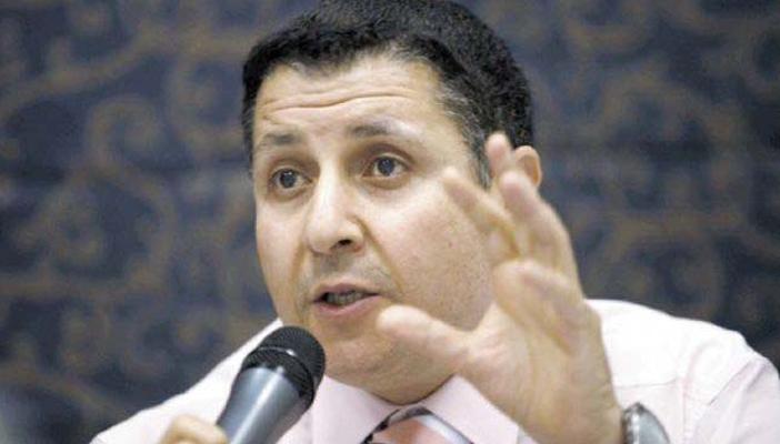 نجاد البرعي: تقديم أي نصح لحكومة “محلب” لا جدوى له