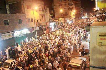 أسوان تتحدى الانقلاب بمسيرة ليلية حاشدة