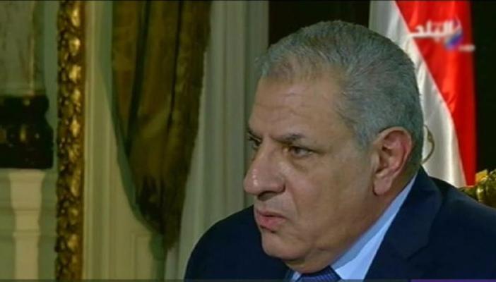 تويتر يشتعل بمقترحات لتسمية حقل الغاز الجديد.. ونشطاء: بير ولا تفريعة؟