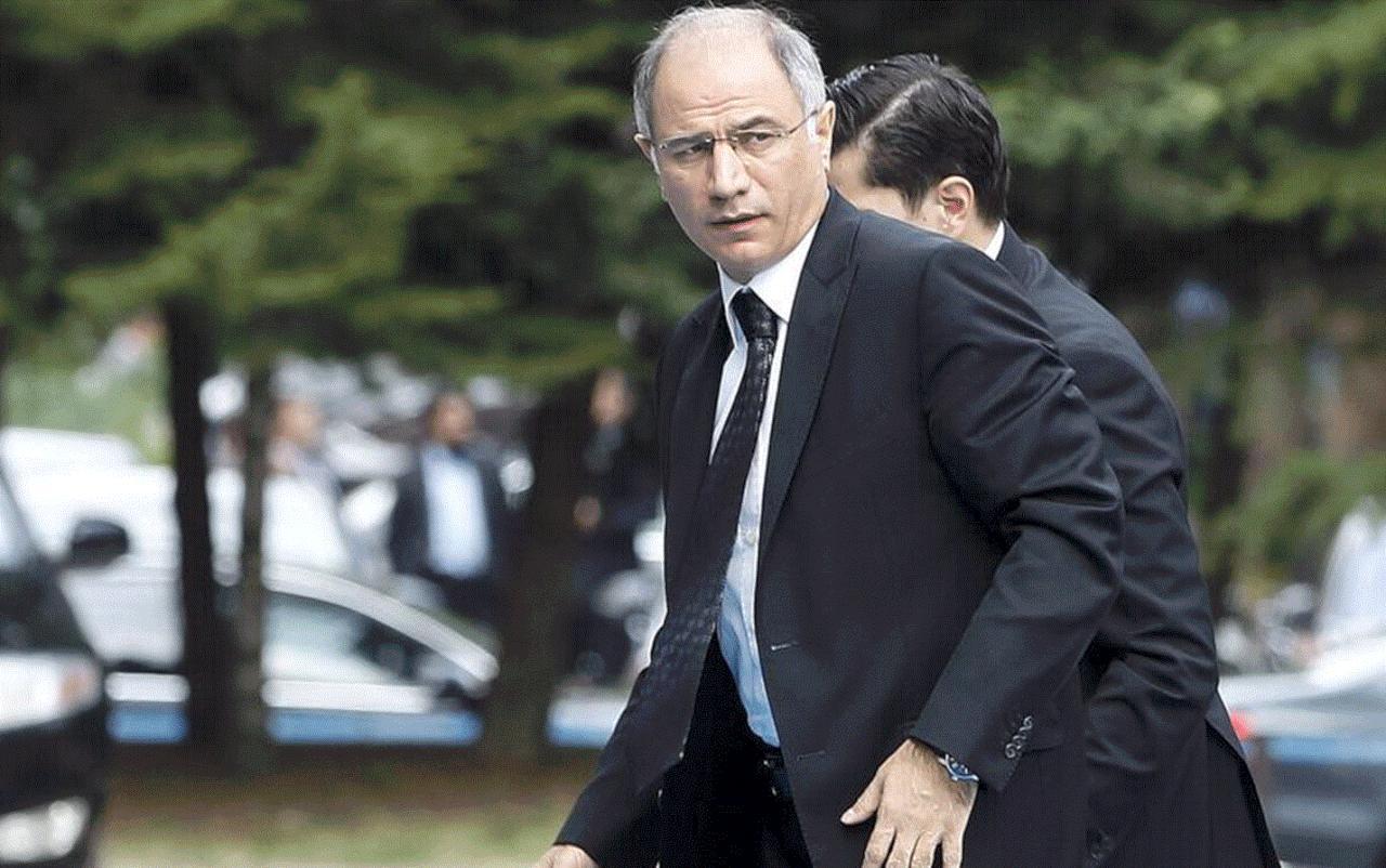 استقالة وزير الداخلية التركي بشكل مفاجئ وتولي وزير العمل مهامه