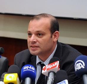 حاتم صلاح: الأهرام تشهد بإنجاز غيرمسبوق لحكومة مرسي