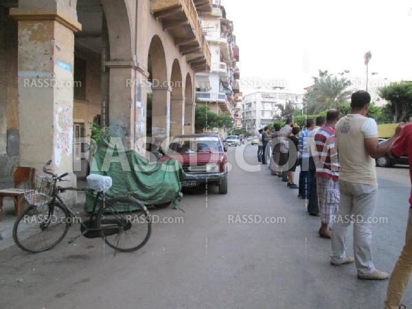 سلسلة بشرية بـ”بور سعيد” تنديداً بالانتهاكات بحق المعتقليين