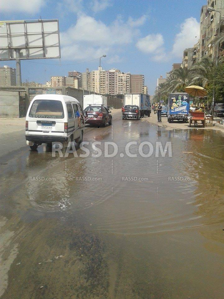 تعطل الحركة المرووية بالعوايد بعد انفجار ماسورة مياه