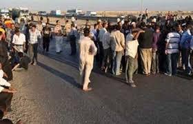 سائقو السادات يتجمهرون اعتراضا على منع تجديد تراخيص سياراتهم