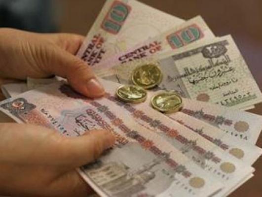 حكومة الانقلاب تسعي لتخفيض الأدني للأجور إلى 720 جنيهاً