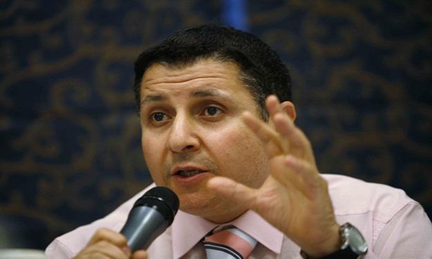 البرعى لمحلب : أنا لو رئيس الوزراء لاستقلت أو انتحرت فورا