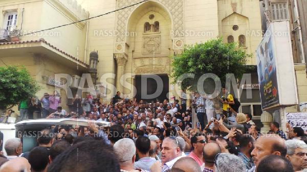 صور | تشييع جنازة “الحريري” بالإسكندرية