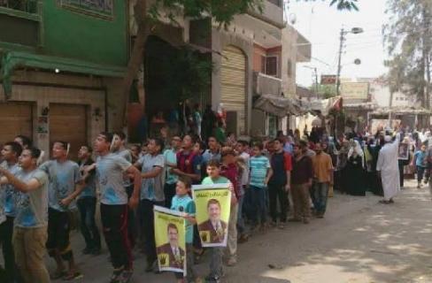 مسيرة في قطور بالغربية تنديدًا بالانقلاب العسكري