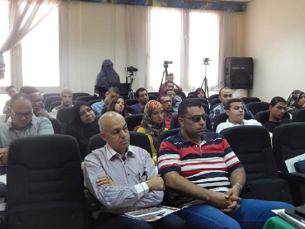 عقد مؤتمر”اليوم المصري للسكن”بالصحفيين بحضور أهالى العشوائيات