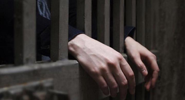 10 سنوات سجن للراقصة “شمس” بتهمة اختطاف طفلة