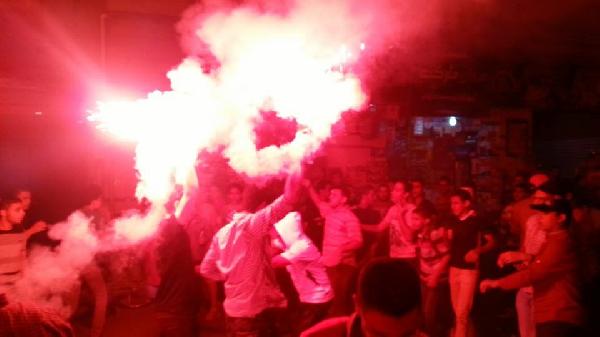 “عفاريت دمنهور” تتظاهر أمام بيت المحافظ