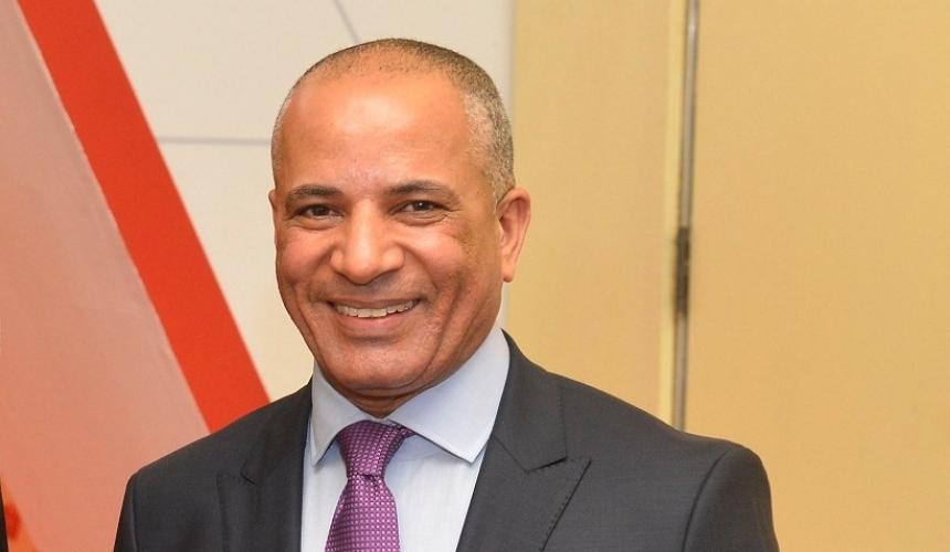 بالفيديو..أحمد موسى يكشف رواتب موظفي الضرائب