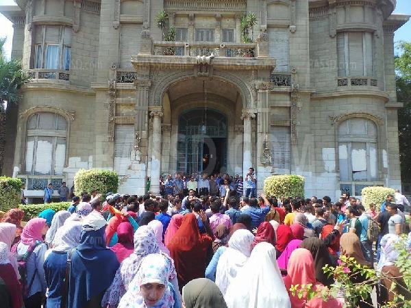 صور| أولى فعاليات طلاب عين شمس أمام الحرم بعنوان «الليلة الكبيرة»