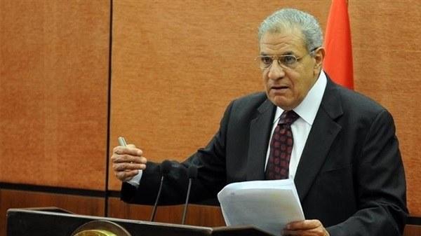 محلب يكلف وزير الري بتولي حقيبة وزارة الزراعة خلفًا لـ”صلاح هلال”