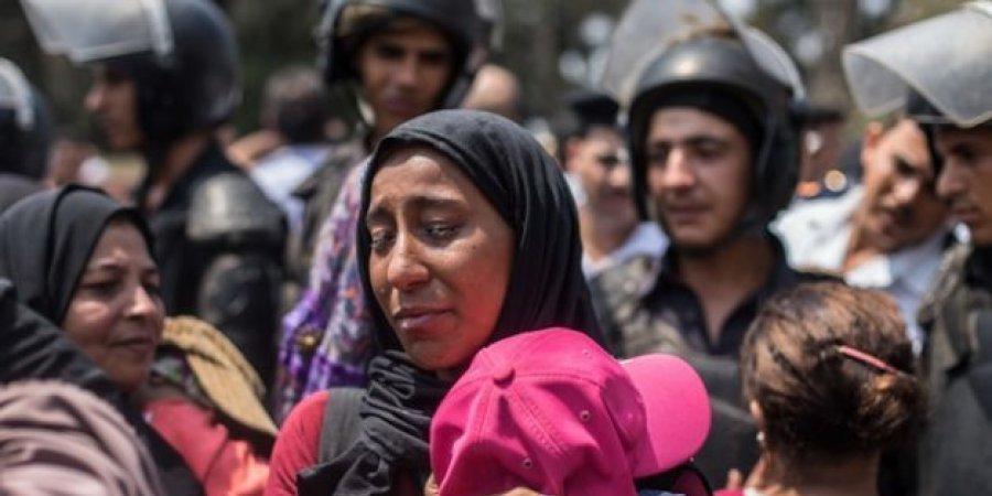 “ميدل إيست آي”: فحص صدر الأم مقابل الحصول على اللبن المدعم في مصر