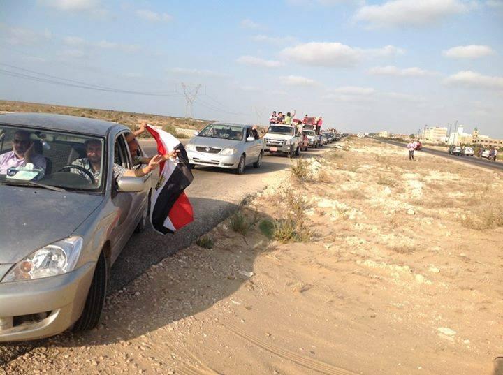 مسيرة بالسيارات علي الطريق الدولي ببلطيم عصر اليوم