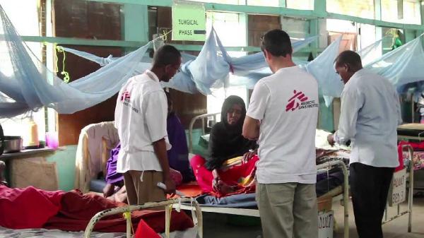 “أطباء بلا حدود” تعلق أنشطتها في منطقة “باتانغافو”