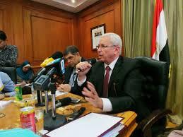 التعليم العالى للانقلاب تدعو الطلاب للتبرع بجنيه شهريا للجامعات