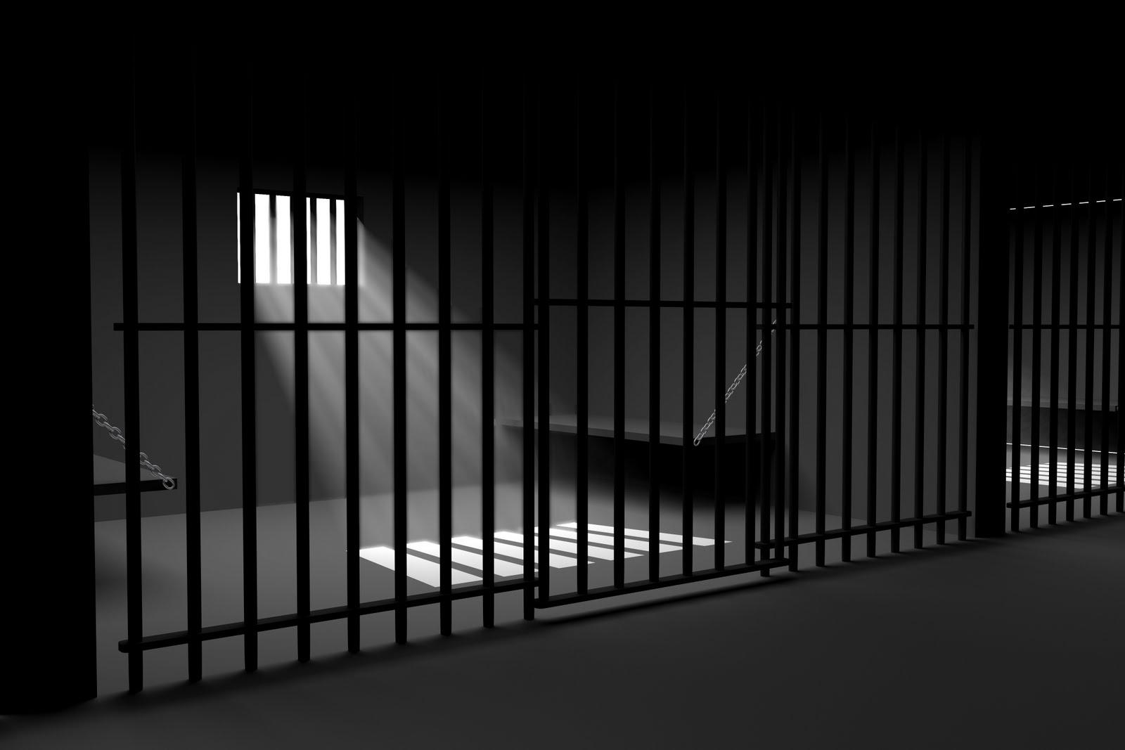 أبو الغيط: والدي محتجز بزنزانة جنائيين برغم تليف وتضخم كبده