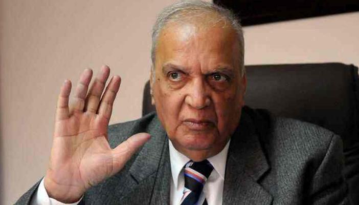 نور فرحات: في برلمان 2015 سنجد سيف اليزل زعيمًا للأغلبية وعز للمعارضة