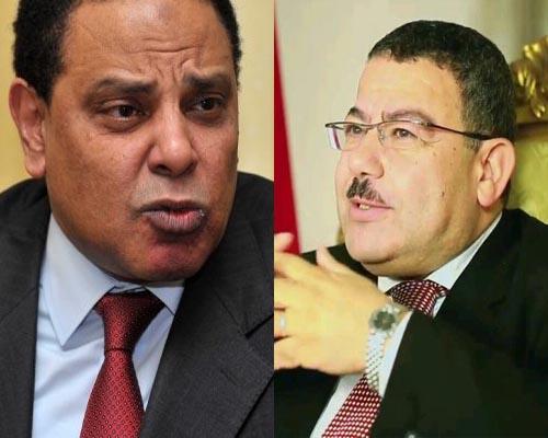 سيف عبدالفتاح يفضح تناقضات علاء الأسواني