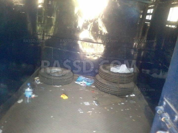 الداخلية ترّحل المعتقلين بعربات “القمامة”