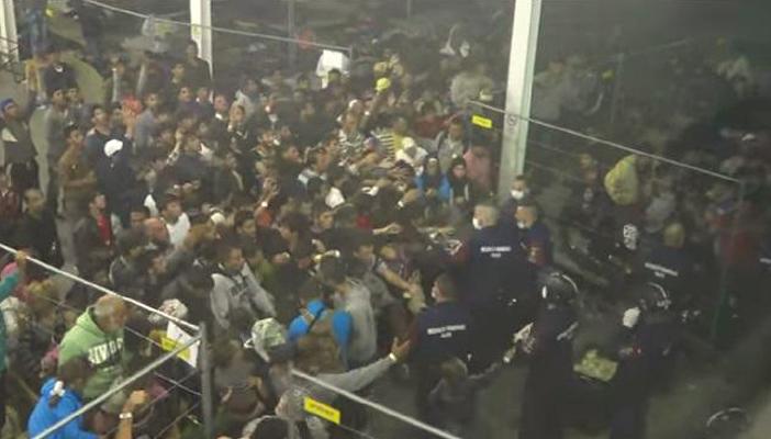 بالفيديو.. “جوانتانامو أوروبا” هكذا يعامل الغرب اللاجئين