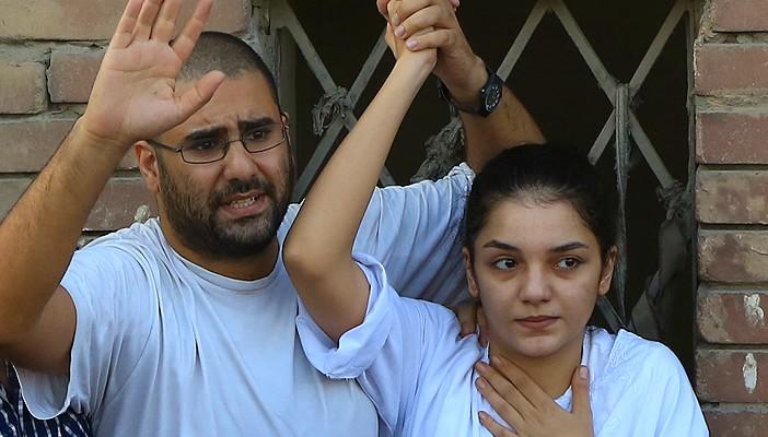 “دير شبيجل”: النظام المصري يوفر غطاءً قانونيا لممارسة القمع ضد النشطاء